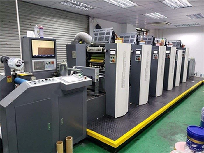 2Six-color label printing press.